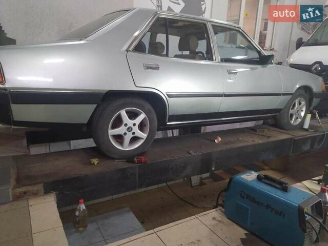 Зеленый Мицубиси Галант, объемом двигателя 2 л и пробегом 150 тыс. км за 3000 $, фото 6 на Automoto.ua