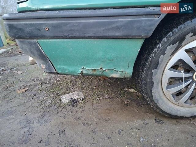 Зеленый Мицубиси Галант, объемом двигателя 1.8 л и пробегом 378 тыс. км за 950 $, фото 15 на Automoto.ua