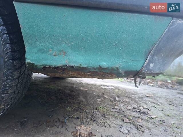 Зеленый Мицубиси Галант, объемом двигателя 1.8 л и пробегом 378 тыс. км за 950 $, фото 12 на Automoto.ua