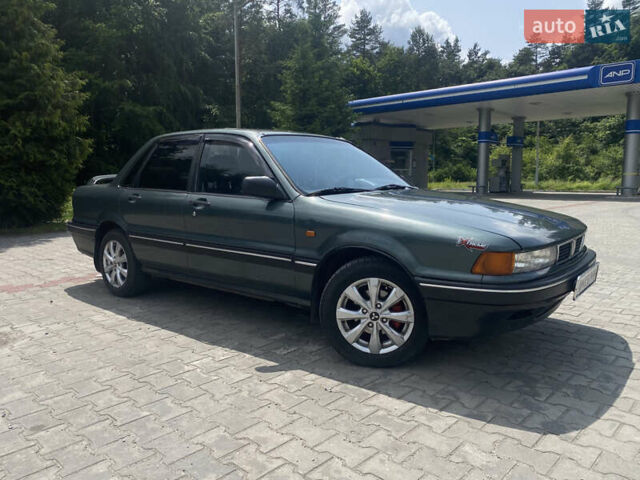 Зеленый Мицубиси Галант, объемом двигателя 1.76 л и пробегом 352 тыс. км за 1650 $, фото 13 на Automoto.ua