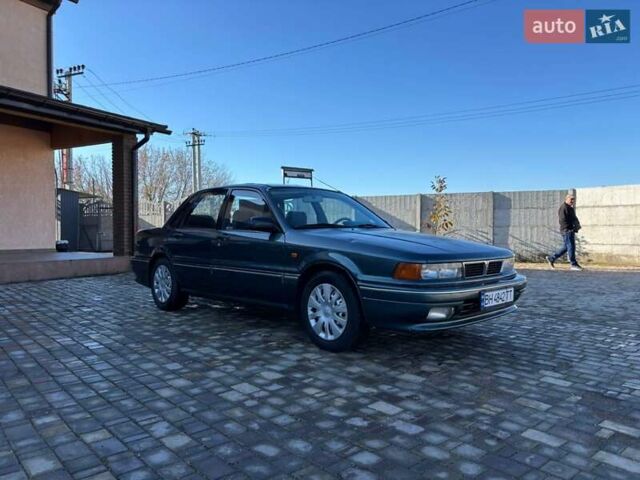 Зеленый Мицубиси Галант, объемом двигателя 1.8 л и пробегом 352 тыс. км за 1900 $, фото 5 на Automoto.ua