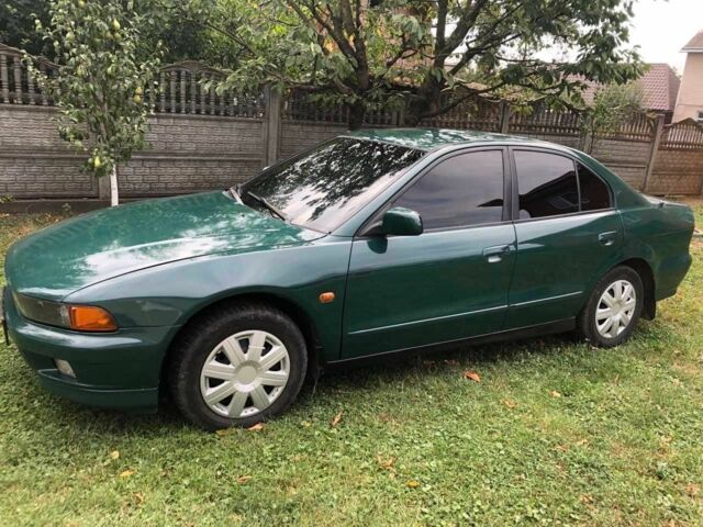 Зеленый Мицубиси Галант, объемом двигателя 2 л и пробегом 350 тыс. км за 2300 $, фото 8 на Automoto.ua