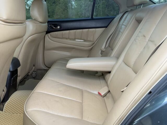 Зелений Міцубісі Галант, об'ємом двигуна 2.5 л та пробігом 300 тис. км за 2999 $, фото 8 на Automoto.ua