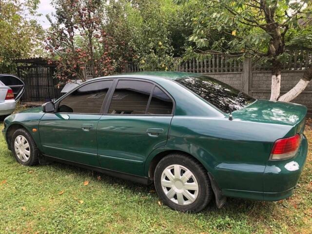 Зеленый Мицубиси Галант, объемом двигателя 2 л и пробегом 350 тыс. км за 2300 $, фото 6 на Automoto.ua