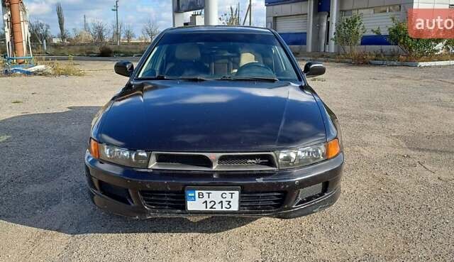 Зеленый Мицубиси Галант, объемом двигателя 2.5 л и пробегом 300 тыс. км за 3100 $, фото 1 на Automoto.ua