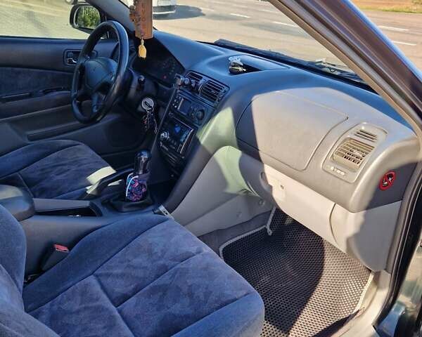 Зеленый Мицубиси Галант, объемом двигателя 2 л и пробегом 384 тыс. км за 3000 $, фото 15 на Automoto.ua