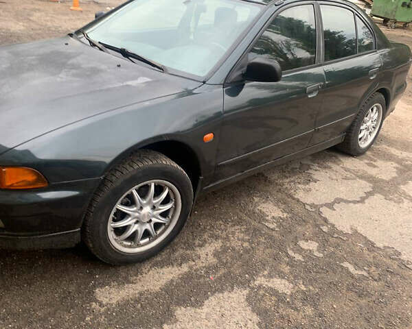 Зелений Міцубісі Галант, об'ємом двигуна 1.83 л та пробігом 490 тис. км за 2400 $, фото 4 на Automoto.ua