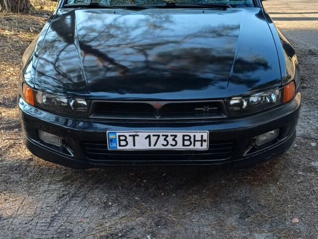 Зелений Міцубісі Галант, об'ємом двигуна 2.5 л та пробігом 300 тис. км за 3100 $, фото 3 на Automoto.ua