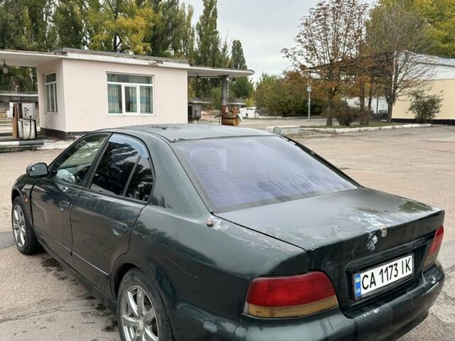 Мицубиси Галант 1997 в Черкассах на Automoto.ua Зеленый Мицубиси Галант, объемом двигателя 2 л и пробегом 300 тыс. км за 1300 $, фото 4 на Automoto.ua