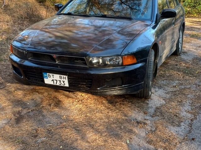 Зелений Міцубісі Галант, об'ємом двигуна 2.5 л та пробігом 300 тис. км за 3100 $, фото 6 на Automoto.ua