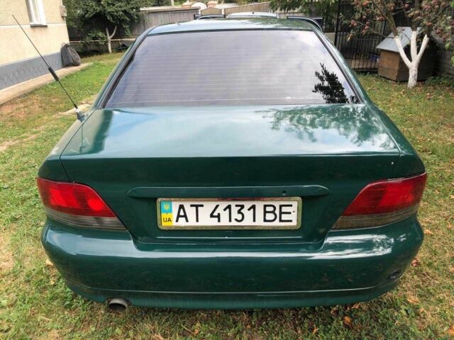 Зеленый Мицубиси Галант, объемом двигателя 2 л и пробегом 350 тыс. км за 2300 $, фото 4 на Automoto.ua