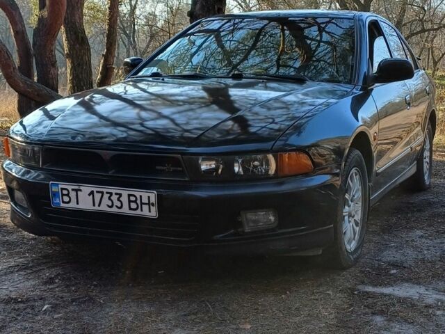 Зелений Міцубісі Галант, об'ємом двигуна 2.5 л та пробігом 300 тис. км за 3100 $, фото 2 на Automoto.ua