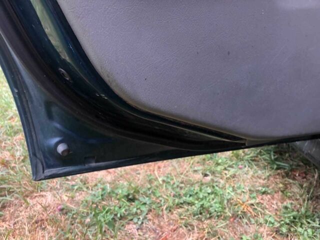 Зеленый Мицубиси Галант, объемом двигателя 2 л и пробегом 350 тыс. км за 2300 $, фото 13 на Automoto.ua