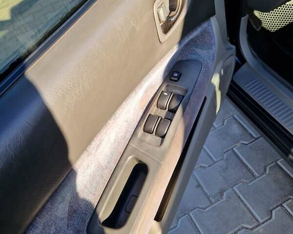 Зеленый Мицубиси Галант, объемом двигателя 2 л и пробегом 384 тыс. км за 3000 $, фото 9 на Automoto.ua