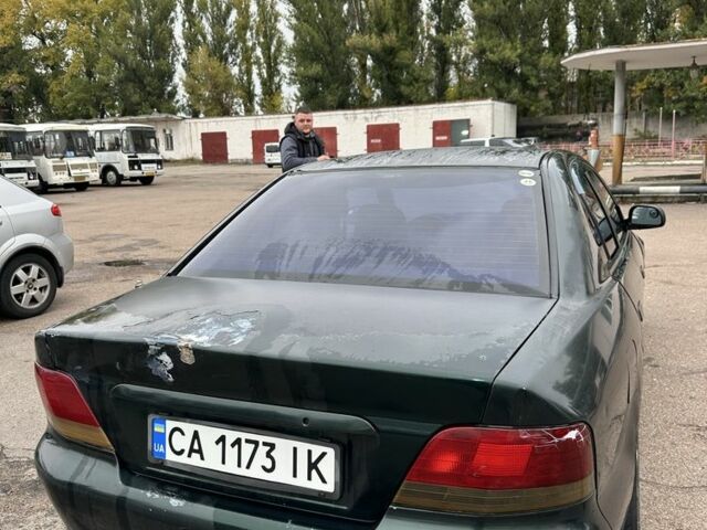 Мицубиси Галант 1997 в Черкассах на Automoto.ua Зеленый Мицубиси Галант, объемом двигателя 2 л и пробегом 300 тыс. км за 1300 $, фото 3 на Automoto.ua