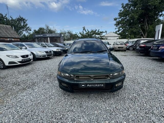 Зелений Міцубісі Галант, об'ємом двигуна 2 л та пробігом 240 тис. км за 2000 $, фото 5 на Automoto.ua