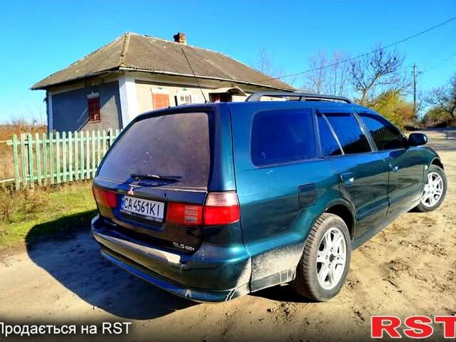 Зелений Міцубісі Галант, об'ємом двигуна 2.5 л та пробігом 350 тис. км за 2500 $, фото 3 на Automoto.ua