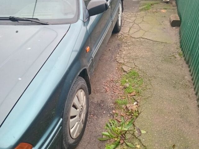 Зелений Міцубісі Галант, об'ємом двигуна 2 л та пробігом 300 тис. км за 1800 $, фото 2 на Automoto.ua