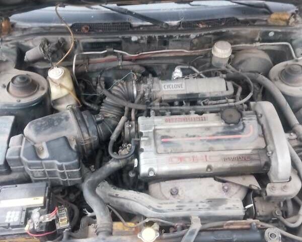 Зелений Міцубісі Галант, об'ємом двигуна 2 л та пробігом 442 тис. км за 1600 $, фото 2 на Automoto.ua