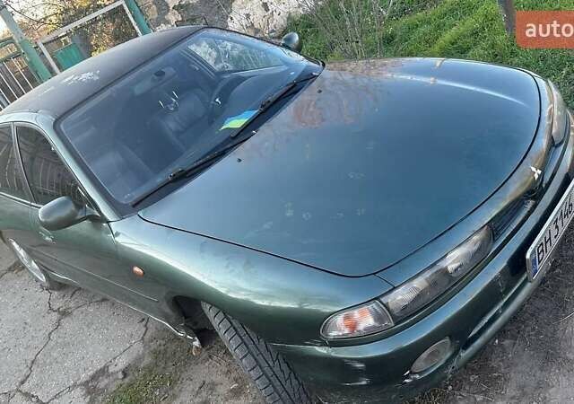 Зелений Міцубісі Галант, об'ємом двигуна 2 л та пробігом 360 тис. км за 2700 $, фото 5 на Automoto.ua