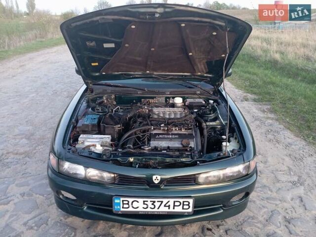 Зеленый Мицубиси Галант, объемом двигателя 2 л и пробегом 325 тыс. км за 2400 $, фото 13 на Automoto.ua