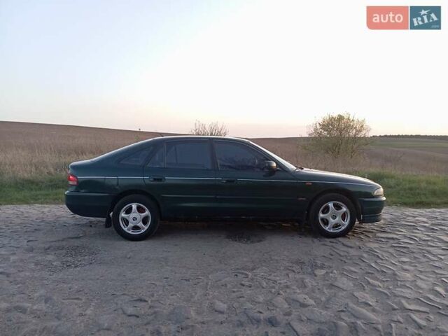 Зеленый Мицубиси Галант, объемом двигателя 2 л и пробегом 325 тыс. км за 2400 $, фото 2 на Automoto.ua