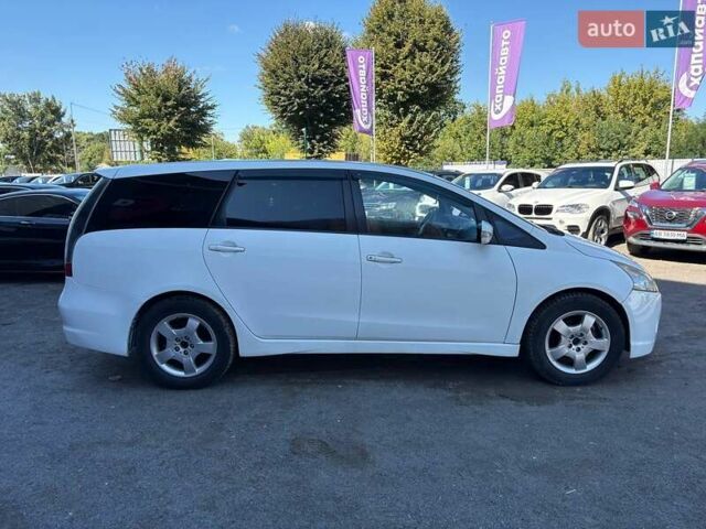 Белый Мицубиси Грандис, объемом двигателя 2.38 л и пробегом 185 тыс. км за 6700 $, фото 3 на Automoto.ua