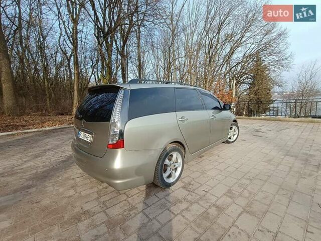 Мицубиси Грандис 2007 в Тернополе на Automoto.ua Бежевый Мицубиси Грандис, объемом двигателя 2.38 л и пробегом 218 тыс. км за 5600 $, фото 12 на Automoto.ua