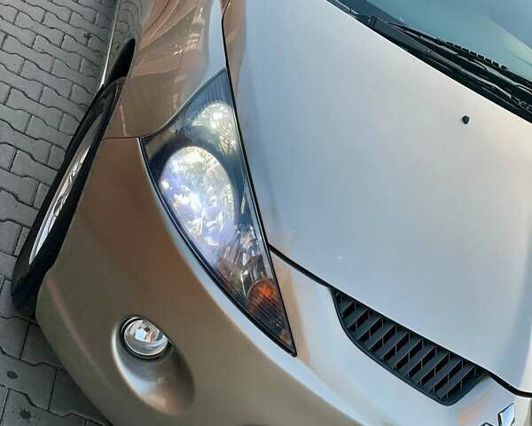 Бежевый Мицубиси Грандис, объемом двигателя 2.38 л и пробегом 74 тыс. км за 7200 $, фото 12 на Automoto.ua