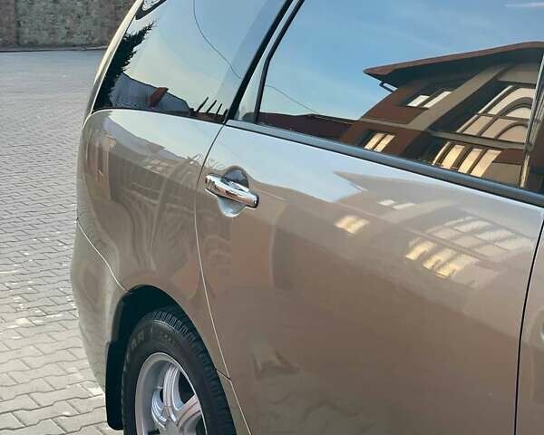 Бежевый Мицубиси Грандис, объемом двигателя 2.38 л и пробегом 74 тыс. км за 7200 $, фото 10 на Automoto.ua