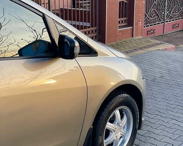 Бежевый Мицубиси Грандис, объемом двигателя 2.38 л и пробегом 74 тыс. км за 7200 $, фото 20 на Automoto.ua