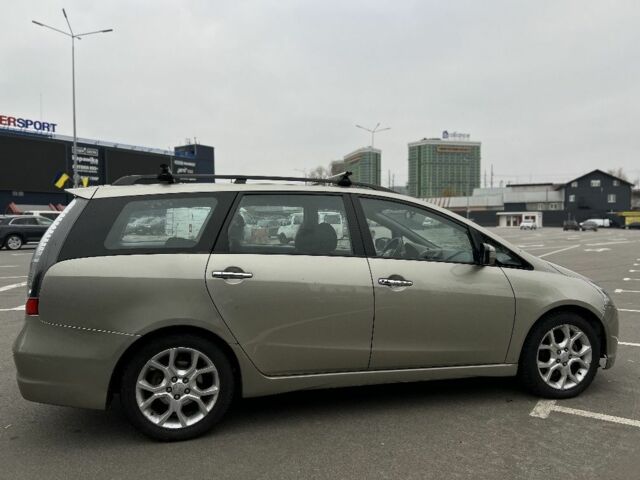 Бежевий Міцубісі Грандіс, об'ємом двигуна 2.4 л та пробігом 250 тис. км за 6300 $, фото 6 на Automoto.ua