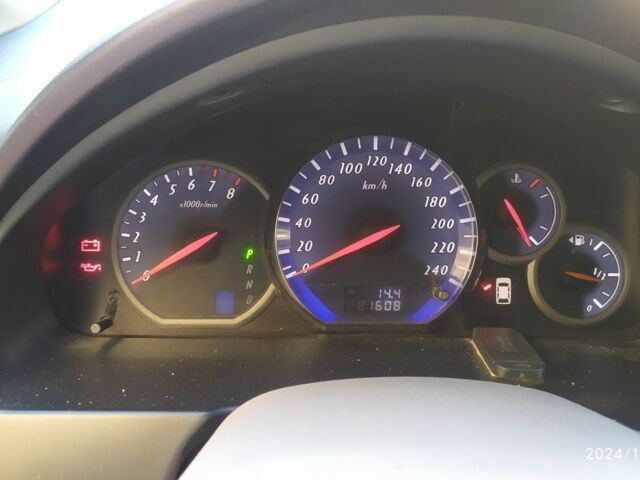 Чорний Міцубісі Грандіс, об'ємом двигуна 2.4 л та пробігом 282 тис. км за 4700 $, фото 8 на Automoto.ua