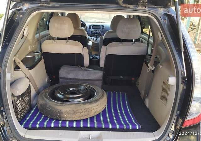 Черный Мицубиси Грандис, объемом двигателя 2.4 л и пробегом 282 тыс. км за 5400 $, фото 15 на Automoto.ua