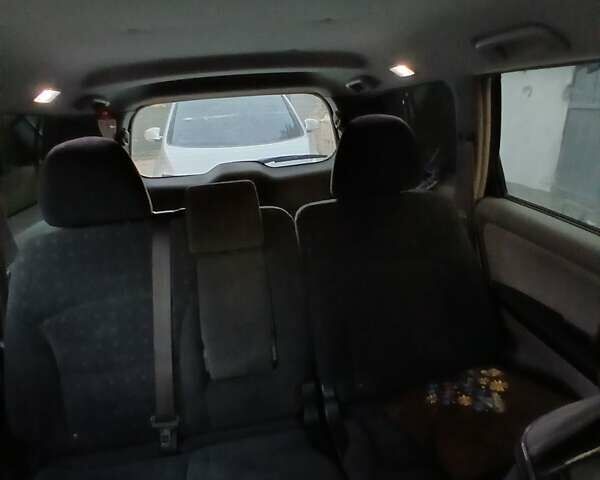 Черный Мицубиси Грандис, объемом двигателя 2.4 л и пробегом 323 тыс. км за 5500 $, фото 6 на Automoto.ua