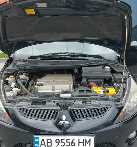 Чорний Міцубісі Грандіс, об'ємом двигуна 2.4 л та пробігом 144 тис. км за 7300 $, фото 9 на Automoto.ua