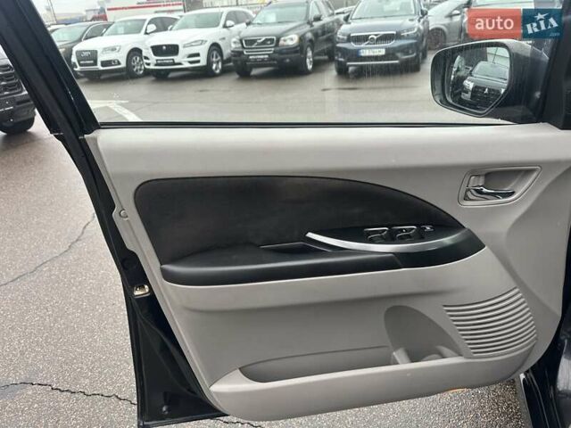 Черный Мицубиси Грандис, объемом двигателя 2.4 л и пробегом 212 тыс. км за 5300 $, фото 13 на Automoto.ua