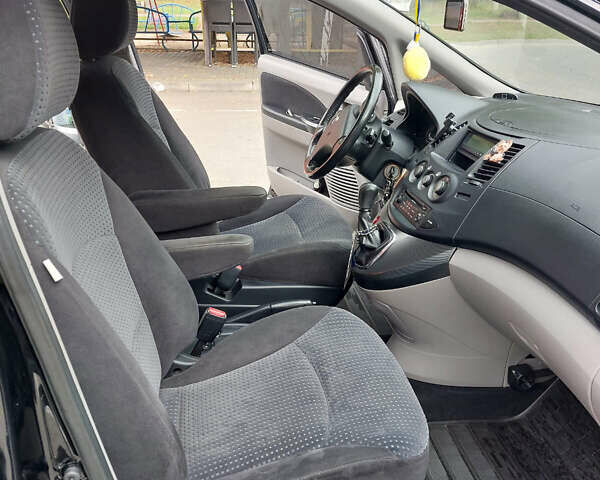 Чорний Міцубісі Грандіс, об'ємом двигуна 2.4 л та пробігом 144 тис. км за 7300 $, фото 6 на Automoto.ua