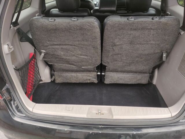 Черный Мицубиси Грандис, объемом двигателя 0 л и пробегом 310 тыс. км за 5400 $, фото 9 на Automoto.ua