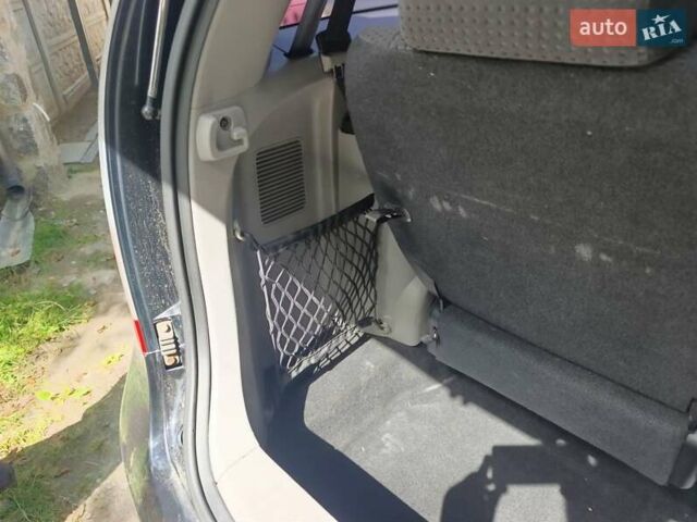 Черный Мицубиси Грандис, объемом двигателя 2.4 л и пробегом 216 тыс. км за 6300 $, фото 56 на Automoto.ua