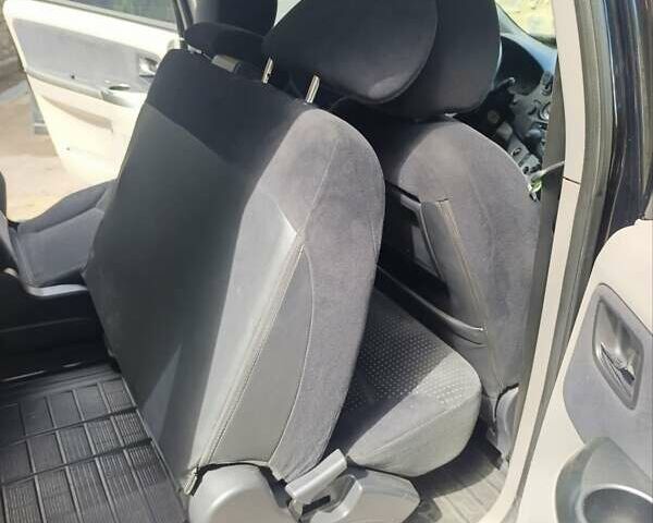 Черный Мицубиси Грандис, объемом двигателя 2.4 л и пробегом 216 тыс. км за 6300 $, фото 52 на Automoto.ua