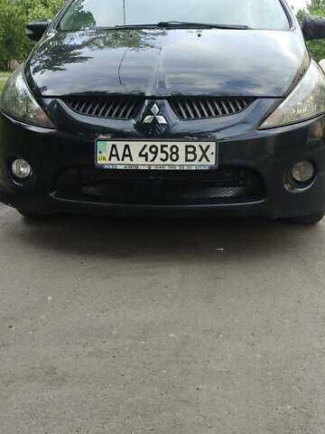 Черный Мицубиси Грандис, объемом двигателя 2.4 л и пробегом 380 тыс. км за 4400 $, фото 5 на Automoto.ua