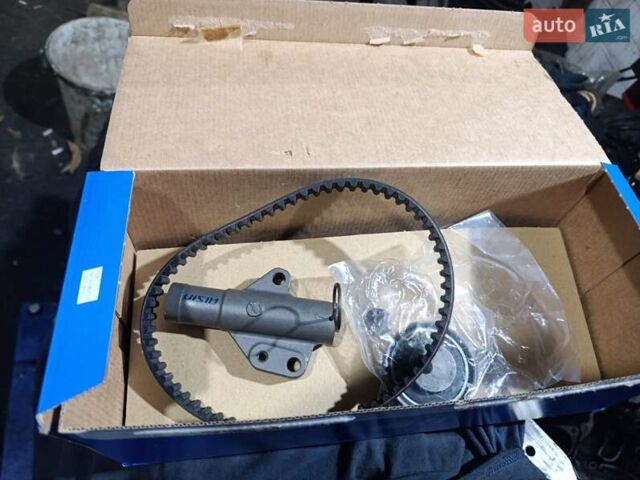 Черный Мицубиси Грандис, объемом двигателя 2.4 л и пробегом 216 тыс. км за 6300 $, фото 85 на Automoto.ua