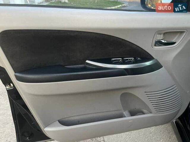 Черный Мицубиси Грандис, объемом двигателя 2.38 л и пробегом 197 тыс. км за 5299 $, фото 9 на Automoto.ua