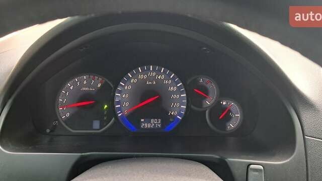 Чорний Міцубісі Грандіс, об'ємом двигуна 2.38 л та пробігом 298 тис. км за 6200 $, фото 16 на Automoto.ua