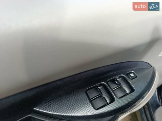 Черный Мицубиси Грандис, объемом двигателя 2.4 л и пробегом 216 тыс. км за 6300 $, фото 23 на Automoto.ua