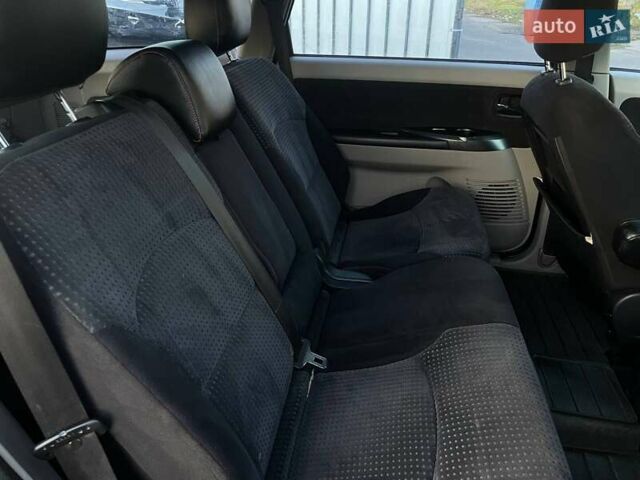 Черный Мицубиси Грандис, объемом двигателя 2.38 л и пробегом 197 тыс. км за 5299 $, фото 22 на Automoto.ua