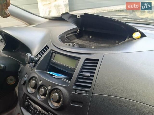 Черный Мицубиси Грандис, объемом двигателя 2.4 л и пробегом 216 тыс. км за 6300 $, фото 32 на Automoto.ua