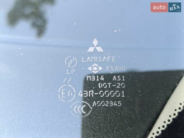 Черный Мицубиси Грандис, объемом двигателя 2.4 л и пробегом 216 тыс. км за 6300 $, фото 77 на Automoto.ua