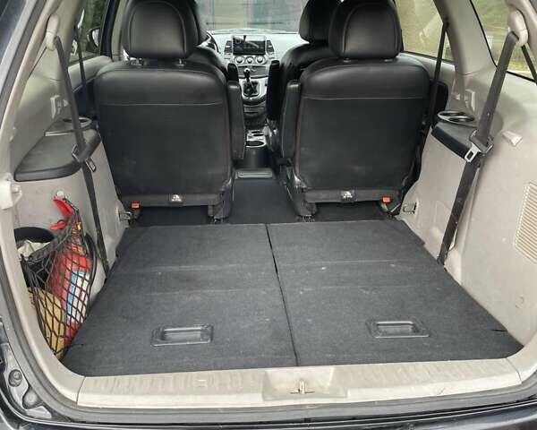 Чорний Міцубісі Грандіс, об'ємом двигуна 1.97 л та пробігом 222 тис. км за 6000 $, фото 5 на Automoto.ua